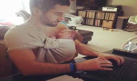 谁在劝我生二胎,谁再逼我生二胎我就跟谁急表情包