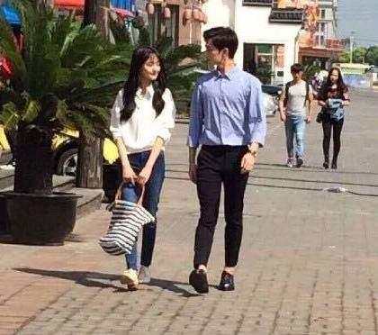 杨洋鹿晗王俊凯,杨洋的腿型是什么样的