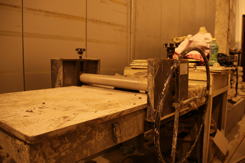 听说雕塑专业的学生还要学习金属焊接和3D建模?让郑大学子给你好好讲讲!