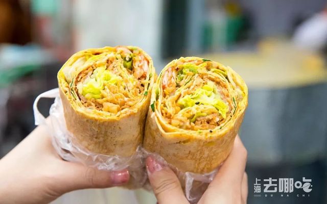 称霸徐汇5年的神级煎饼摊,学生*党**可以免排队!