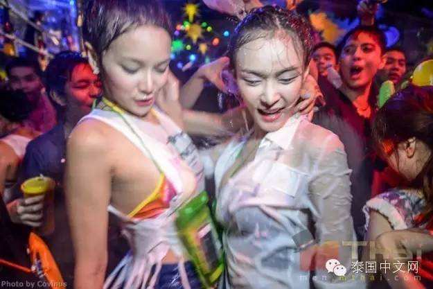 3月底泰国泼水节,不能错过泰国泼水节