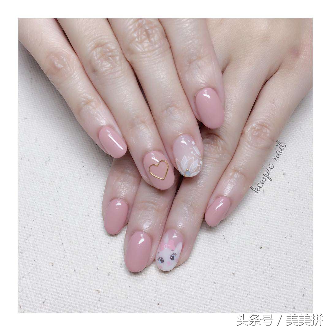 新手必备美甲教程你学会了吗,初学者也可以轻松上手的美甲款式