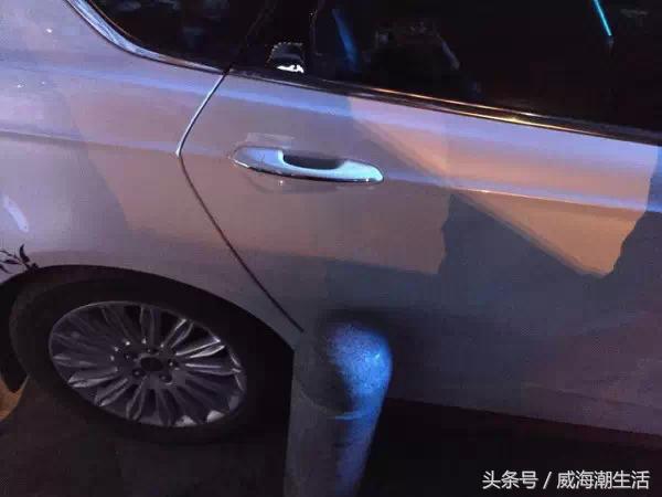 威海车撞到电线杆,威海经区撞栏杆交通事故