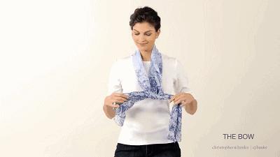 时尚高端珍珠扣丝巾高贵系法配饰,丝巾怎么系比较好看而且简单方便