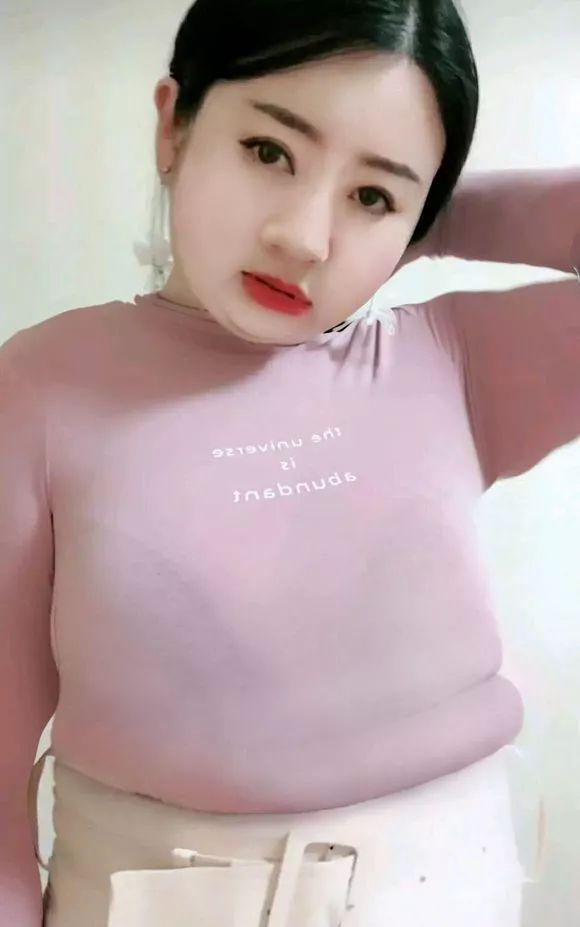 求大神把胸p的平一些，显得像青春少女一样！