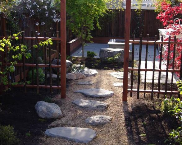 一楼庭院的三层小别墅怎么设计好,一楼自建庭院别墅