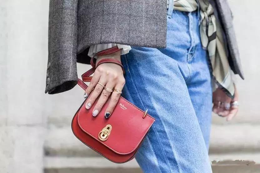 值得入手的千元大牌包包,第一只奢侈品包包买什么