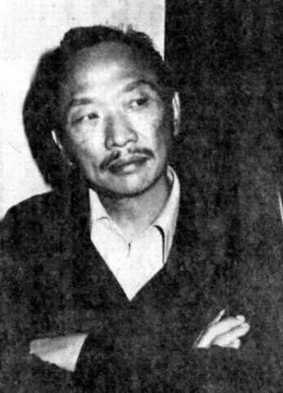 暌违16年成龙新歌人生独白：最是人间敌不过，物是人非事事休