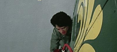 暌违16年成龙新歌人生独白：最是人间敌不过，物是人非事事休