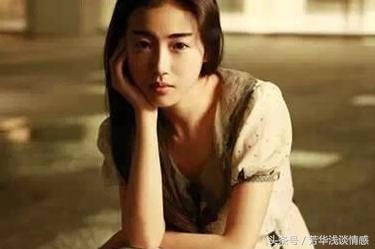 老公经常和我聊天我该怎么聊,老公经常和他大学异性朋友聊天