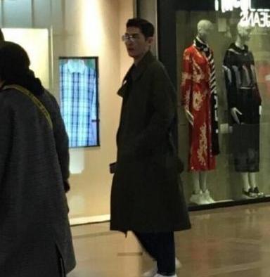 盘点张翰那些搞笑瞬间,张翰机场搞笑片段