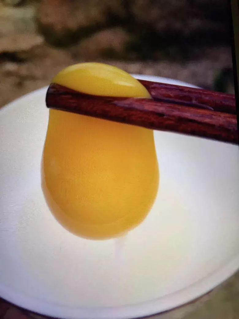 退伍军人养鸡创业致富,90后农村小哥辞职回乡创业养鸡