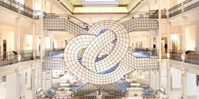 拒绝晕头转向！助你顺利出行的巴黎实用信息！