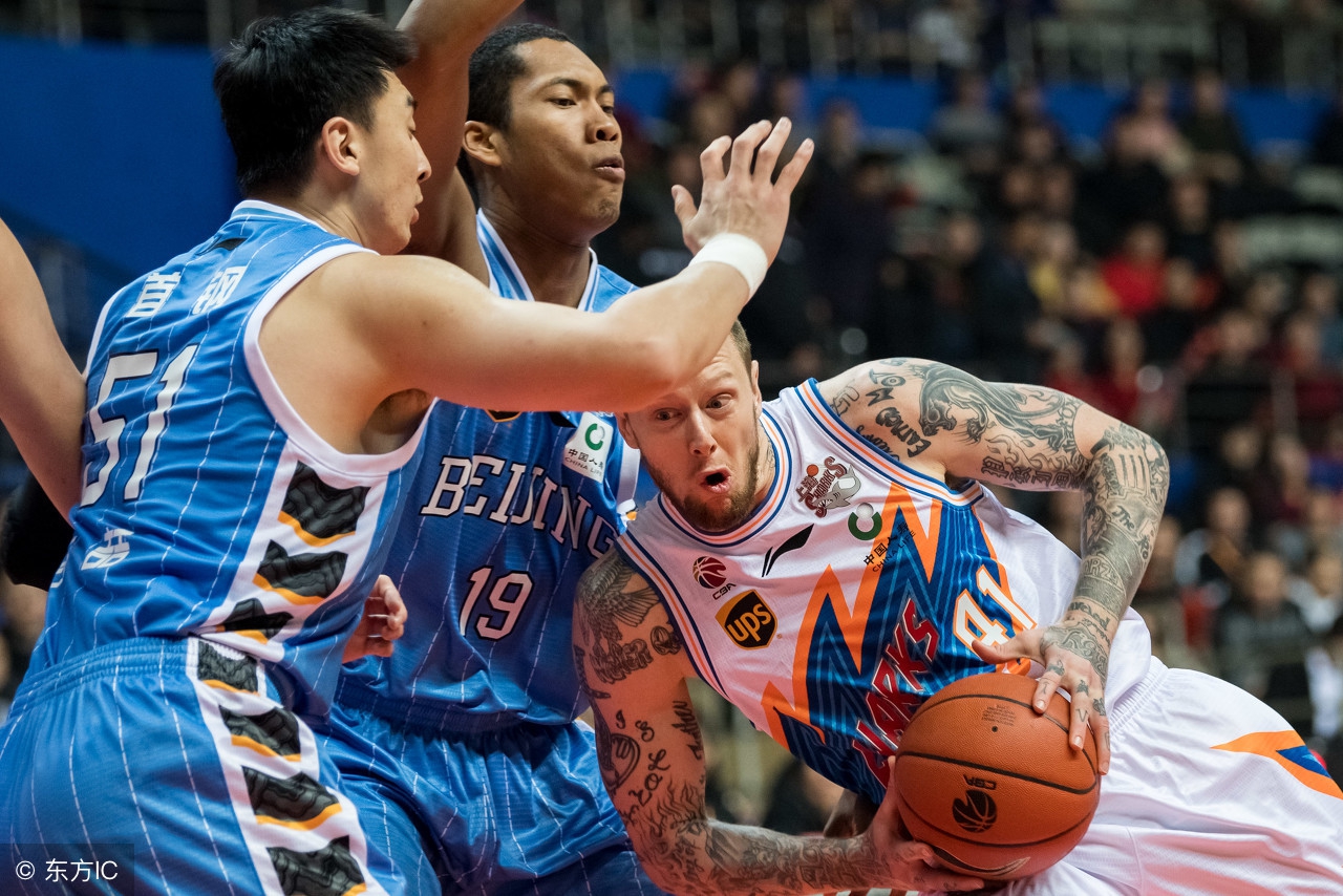 创历史！丁慧入选排超全明星！一起看看中国三大球里的外国脸