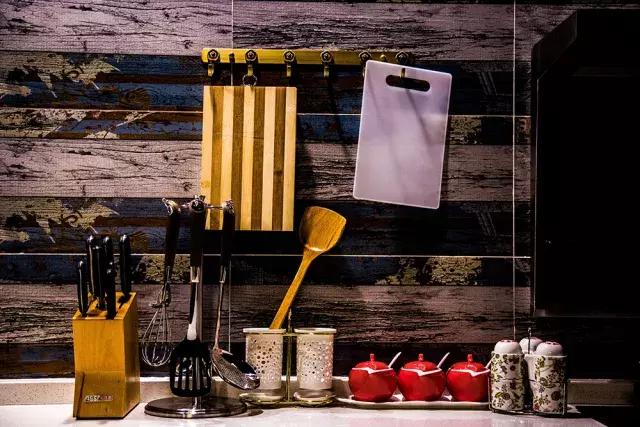 飞两千多公里,得到一座奇幻山林,一个温暖的家,一群有趣的人