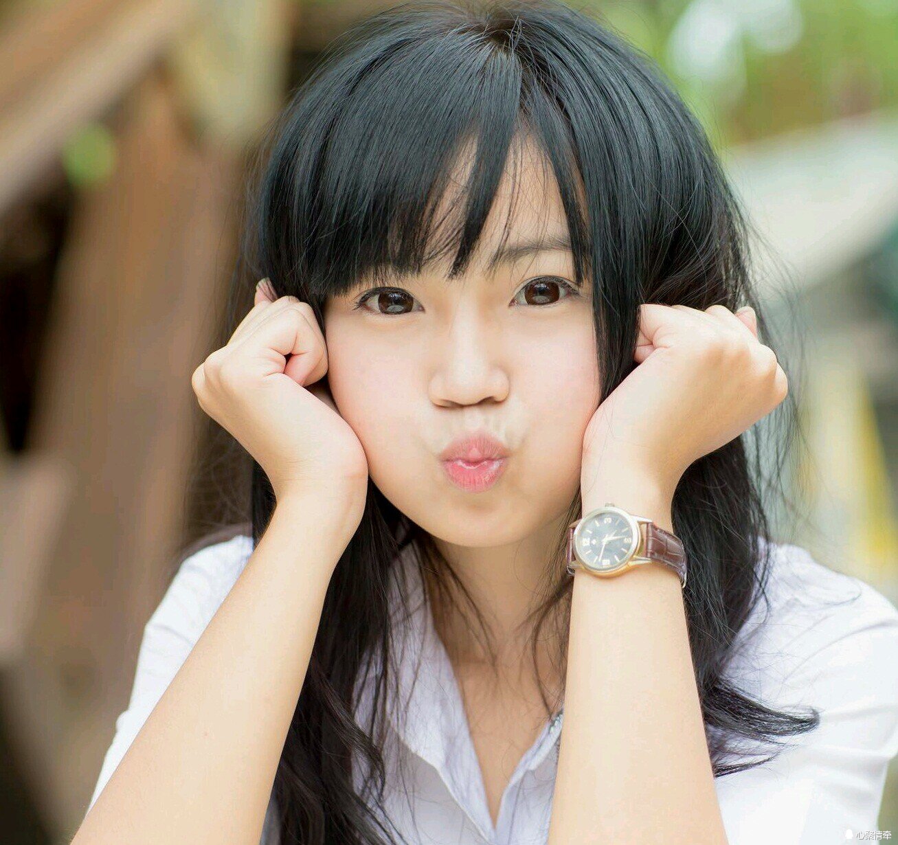 娉板浗鏍″洯鎯呮瓕mv,娉板浗鍞編缇庡コmv