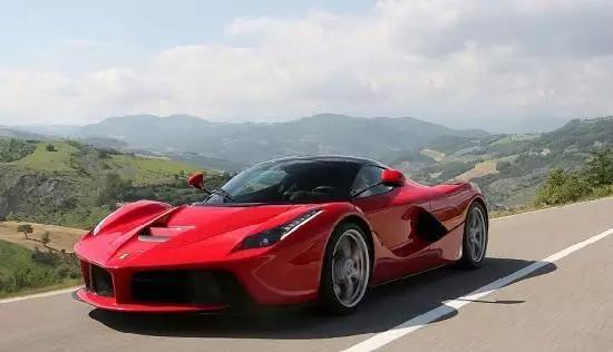 汽车发动机进水怎么处理,车进水发动机没进水