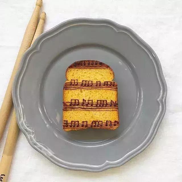 这位妈妈把吐司做成赏心悦目的高颜值艺术品