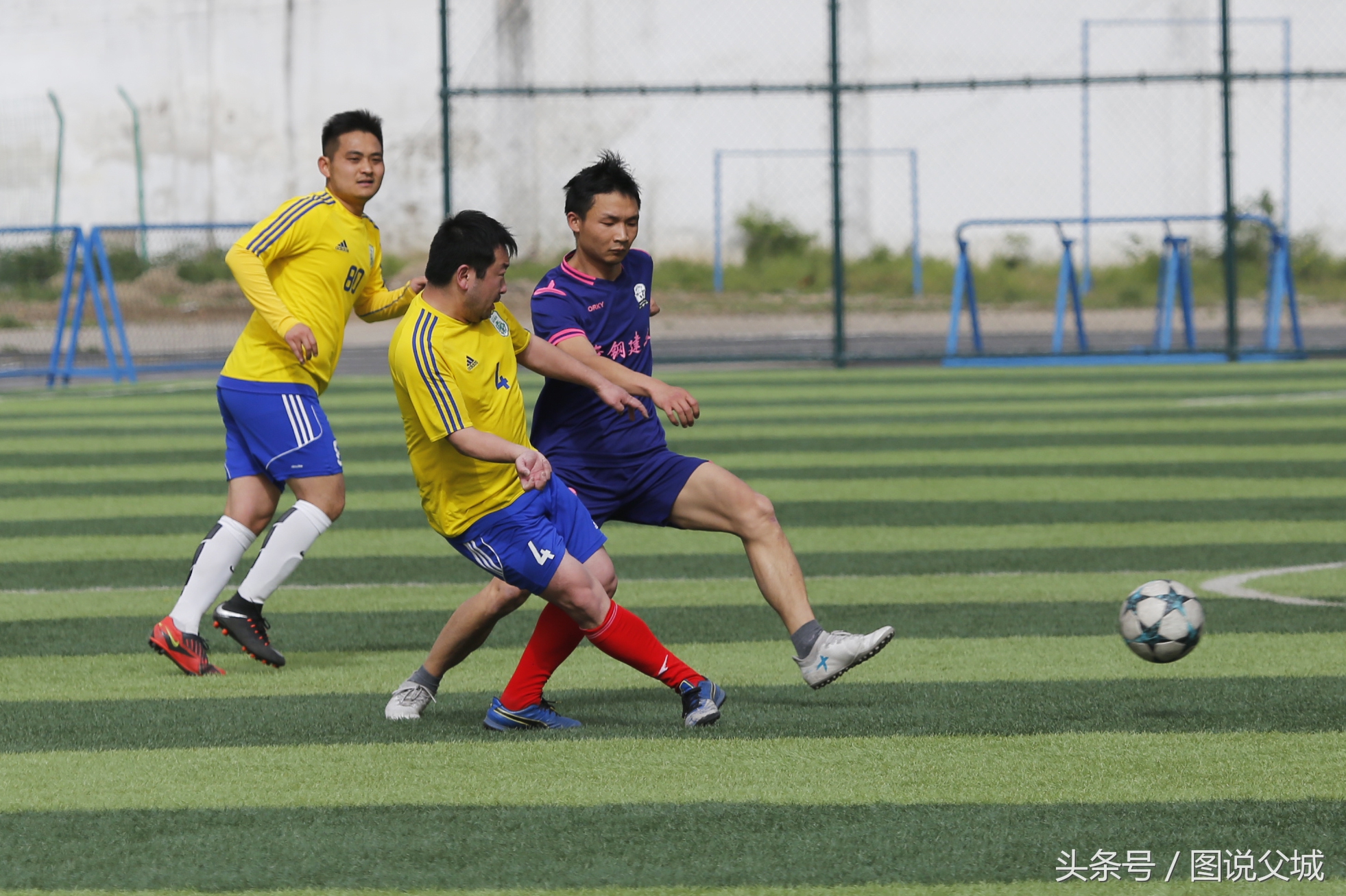 河南足球比赛在哪里举行,河南青少年足球比赛宝丰杯
