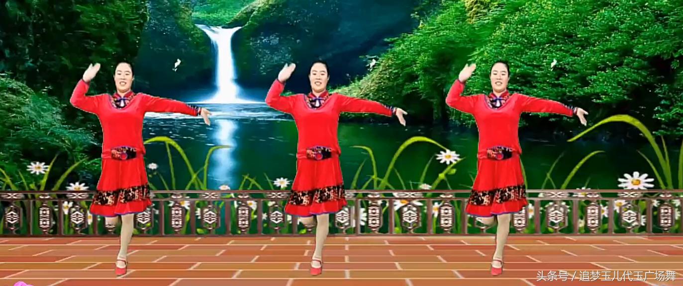 好看又养眼的广场舞,山里的妹子真漂亮32步广场舞