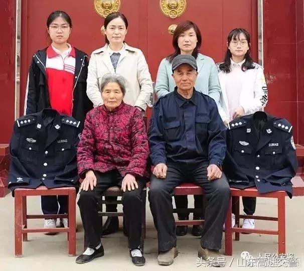 确认过眼神是警察要抓的人,确认过眼神你是加班人吗