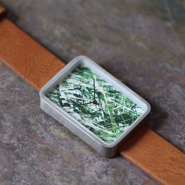 你离春天还差一块手表的距离