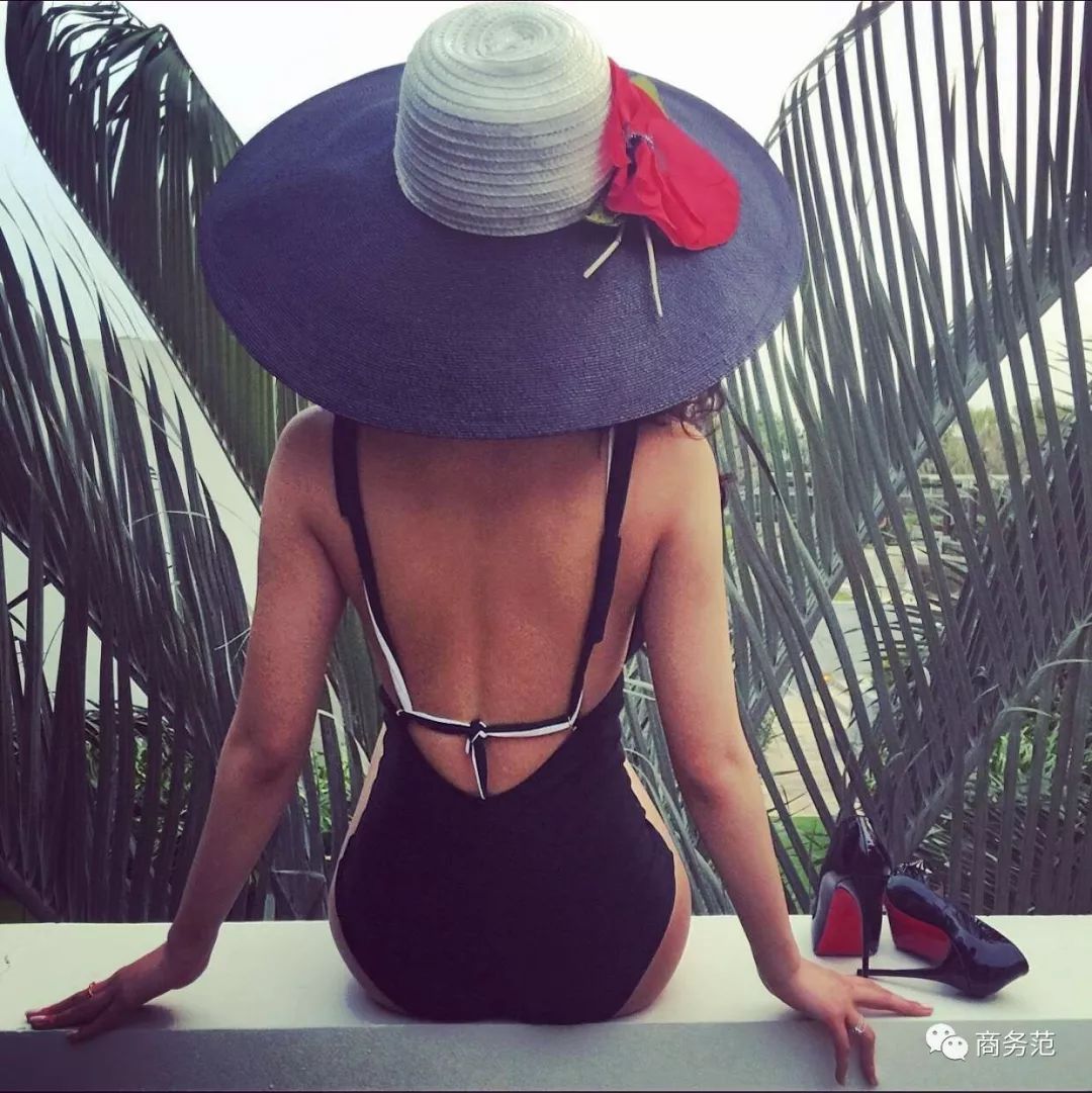 cl红底高跟鞋经典款多高,cl红底高跟鞋各个系列