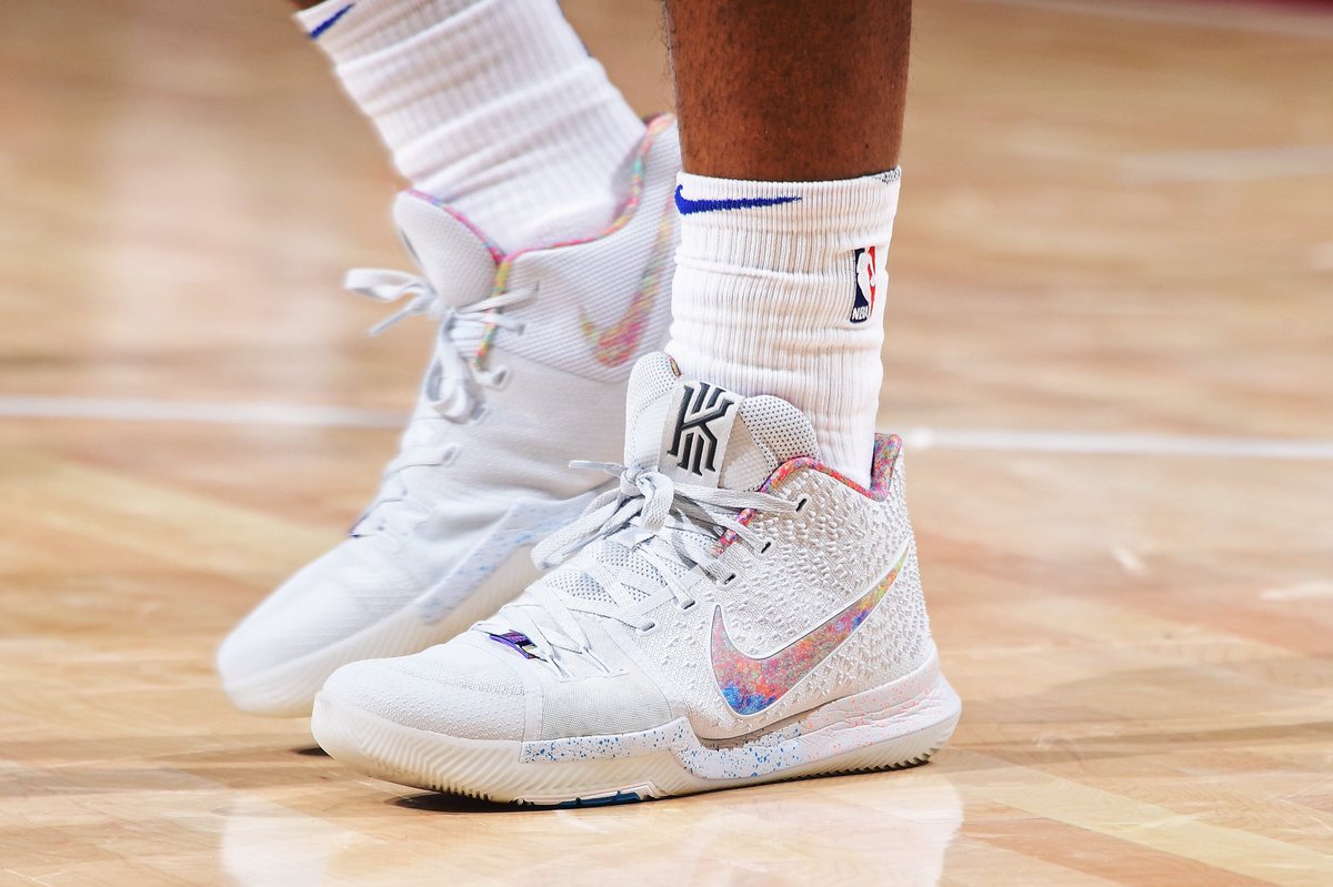 2018年美国nba篮球,nba十大公认最好篮球鞋