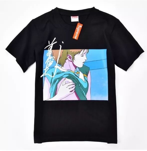 六块钱穿上Supreme不是梦，突破次元壁来圈钱！