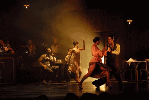 一款值得推荐的酒,有一款很典雅的酒