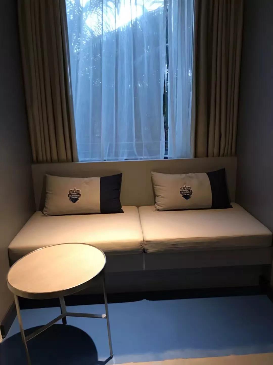 盘点：炼尸房边、大海之滨和群山环绕的泰国十大神奇球场