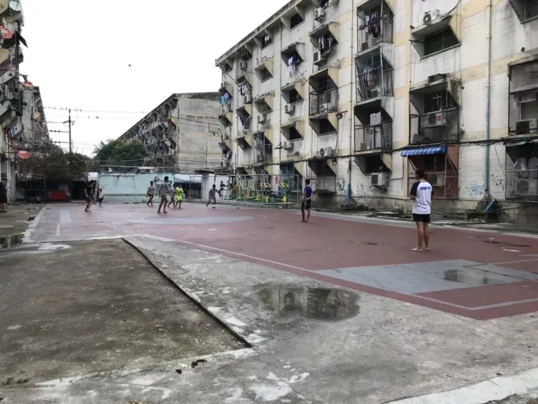 盘点：炼尸房边、大海之滨和群山环绕的泰国十大神奇球场