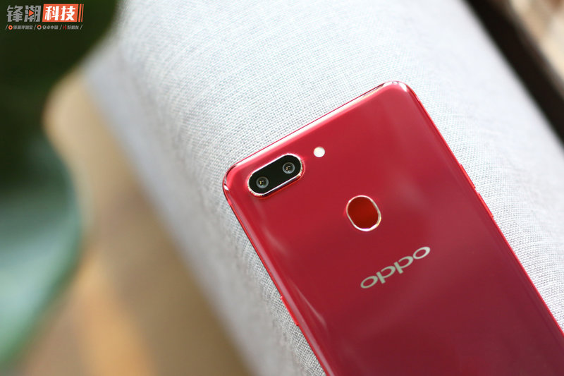 oppor15梦镜版星云渐变,oppor15渐变色怎么样