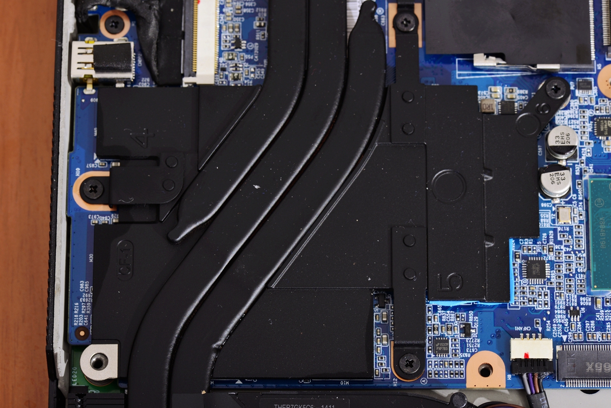 机械师f117-v26游戏本怎么样,机械师f11717.3英寸2k高端游戏本