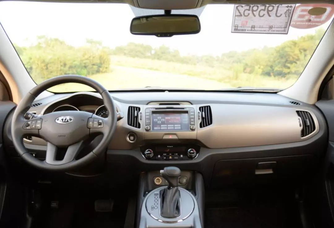 鲜肉变硬汉，起亚新智跑：11.99万起，“中国特供”能否救市？