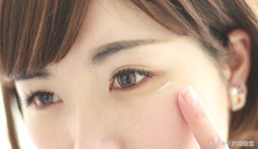 去黑眼圈眼袋用什么眼霜比较好,有眼袋黑眼圈适合用哪款眼霜