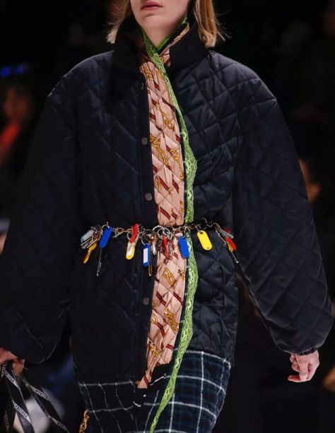 巴黎世家的拖鞋,巴黎世家的拖鞋测评