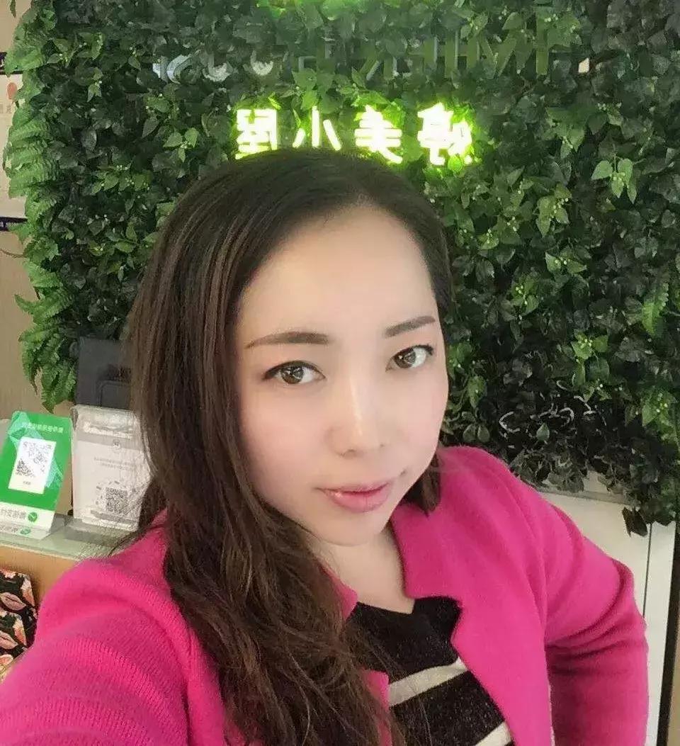 这个卖化妆品的雷老板，在她的店里藏着让女人变美的八字箴言！