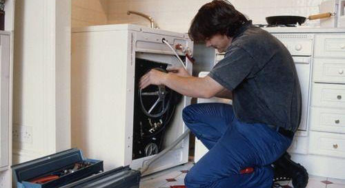 洗衣机发出异声,三洋洗衣机发出嗡嗡的声音正常吗