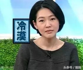 拔草红色小象彩妆盒,跟风入的网红平价彩妆