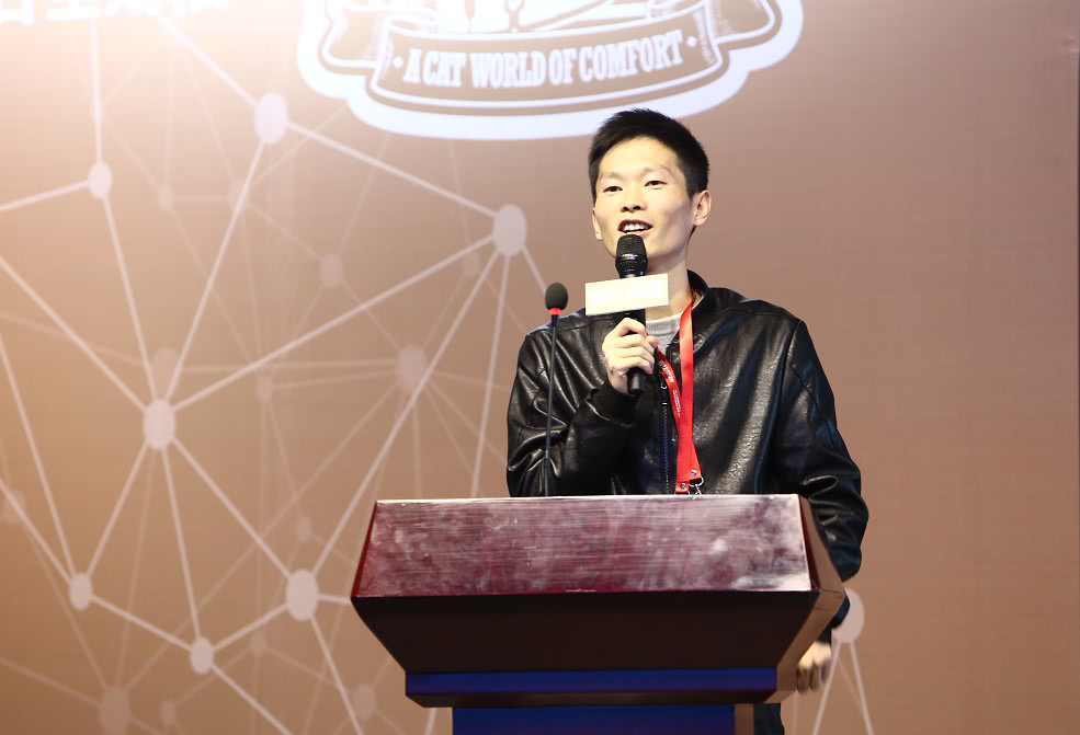 麦仕集团携手各路电商巨头召开中国首届宠物电商高峰论坛