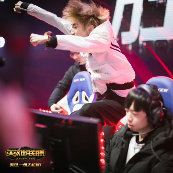 lol银河战舰怎么用,lol银河战舰战队