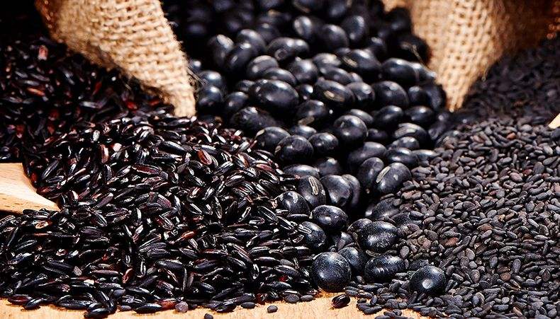 男人肾亏吃什么食物好补,男士肾亏吃什么食物好