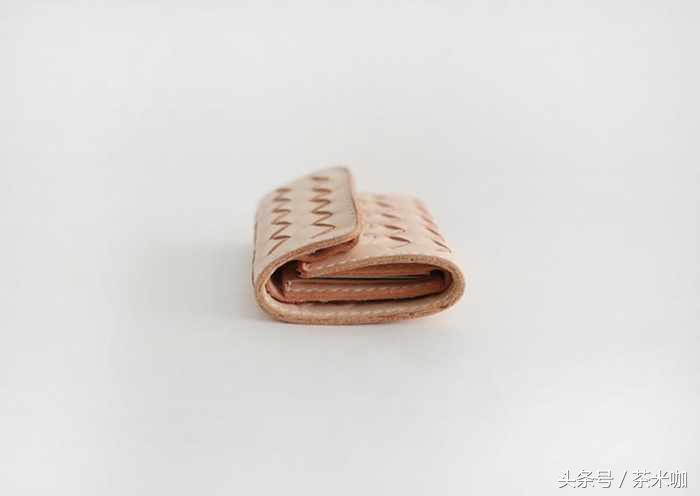 精致的手工小钱包,手拿的钱包