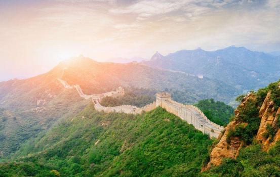 上联人间红日暖求下联,人间正道是沧桑求下联