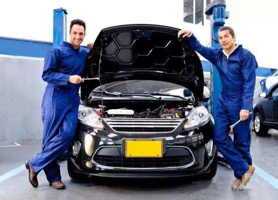 新车保养4缸要多少机油,买完新车不知道怎么开怎么办