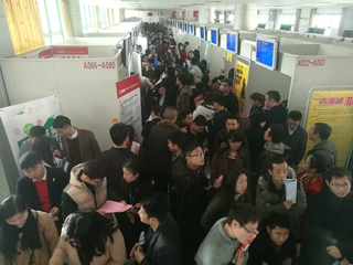 南昌大学生招聘会最新信息,南昌举办春季校园招聘会