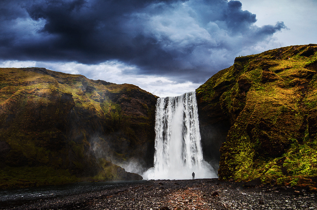 色彩的对比与和谐,色彩存在的对比关系