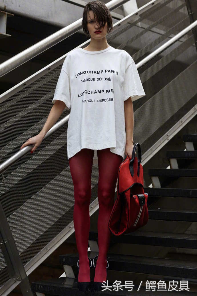 秋冬手袋流行元素,热门手袋款式