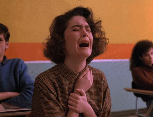 带一个gucci包背回国需要交税么,女生背3000块钱的包